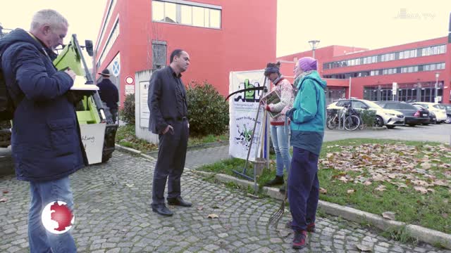 Treckerkundgebung: Die Arbeitsgemeinschaft bäuerliche Landwirtschaft übergab ihre Forderungen an den Bürgermeister