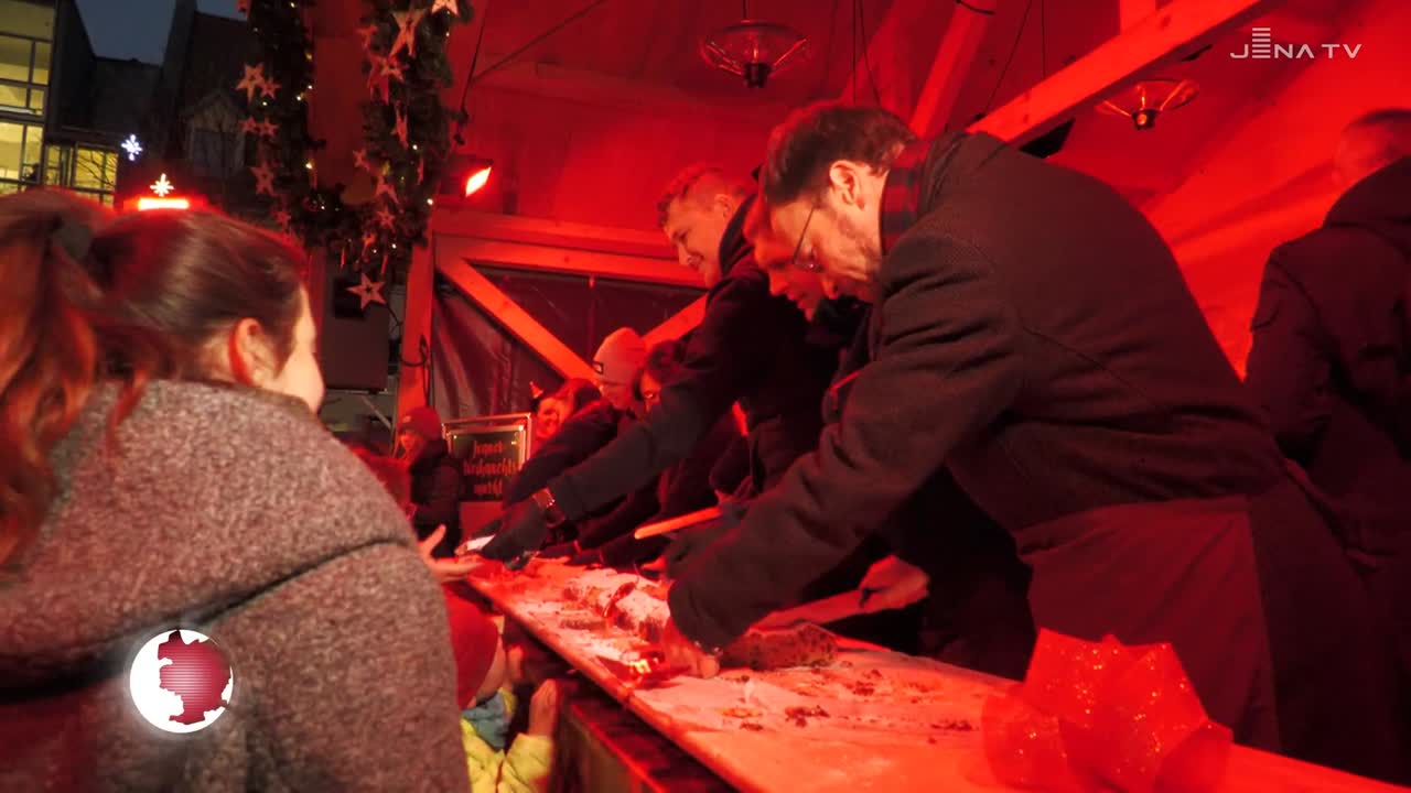 Mit Tradition: Der Jenaer Weihnachtsmarkt kann nach zweijähriger Pause wieder Gäste begrüßen 