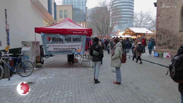Neuer Protest: Vor der Stadtratssitzung machte das Bündnis #nichtmituns auf seine Forderungen aufmerksam