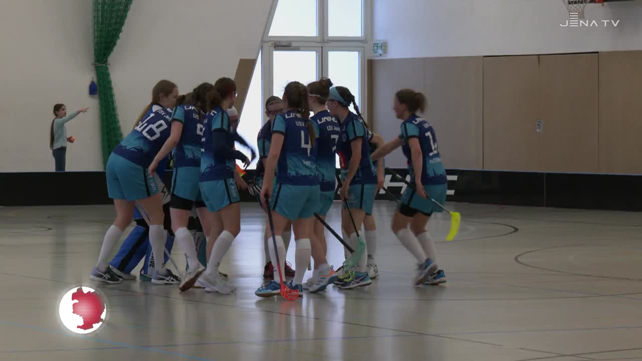 In der Sporthalle: Das USV-Frauenteam verlor das Floorball-Pokalspiel gegen einen Bundesligisten  