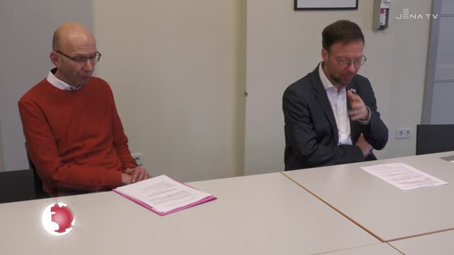 -	Vor der Juryentscheidung: Oberbürgermeister Thomas Nitzsche informierte über Aktuelles zum Thema Zukunftszentrum