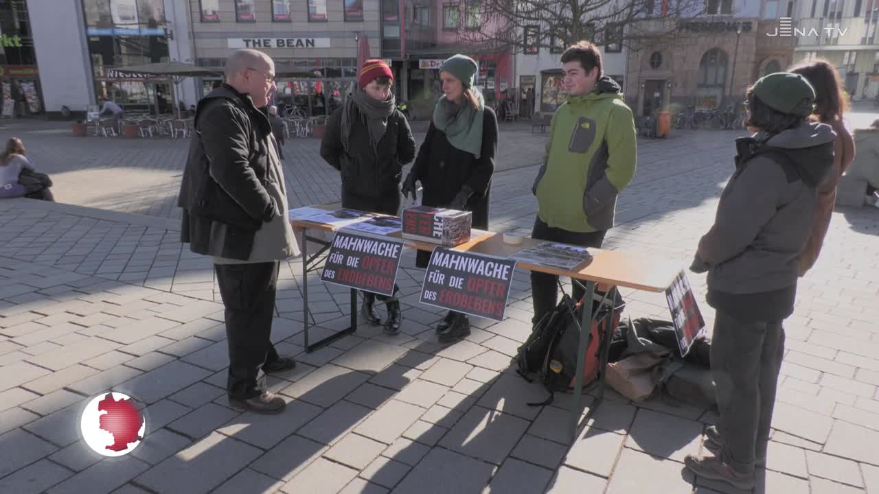 Mahnwache abgehalten: Der WeltRaum rief zum Gedenken an die Erdbeben-Opfer auf