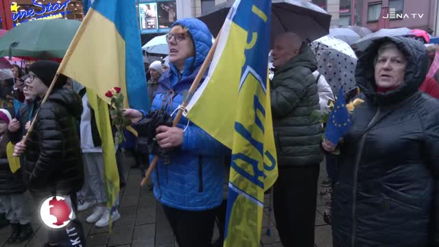 Ukraine-Demos in Jena: Zum Jahrestag des russischen Angriffs gab es am Freitag zwei Kundgebungen