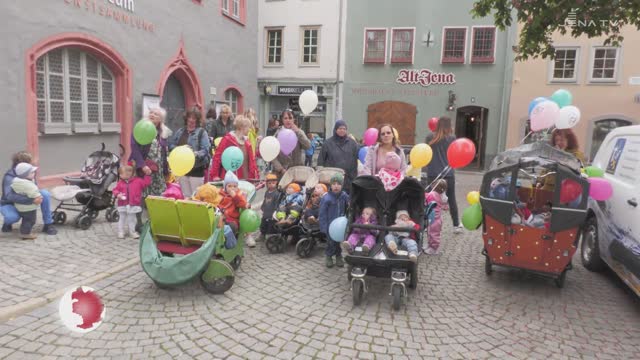 Aktiv geworden – Auf dem Marktplatz machten Tagespflegerinnen auf ihre Belange aufmerksam