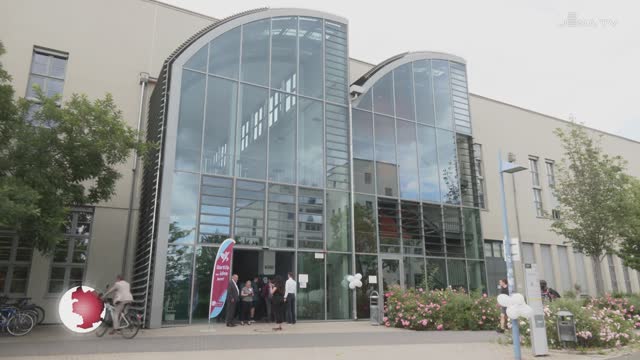 Auf dem Campus – Die Ernst-Abbe-Hochschule eröffnete ein StartUpLab zum Testen von Ideen