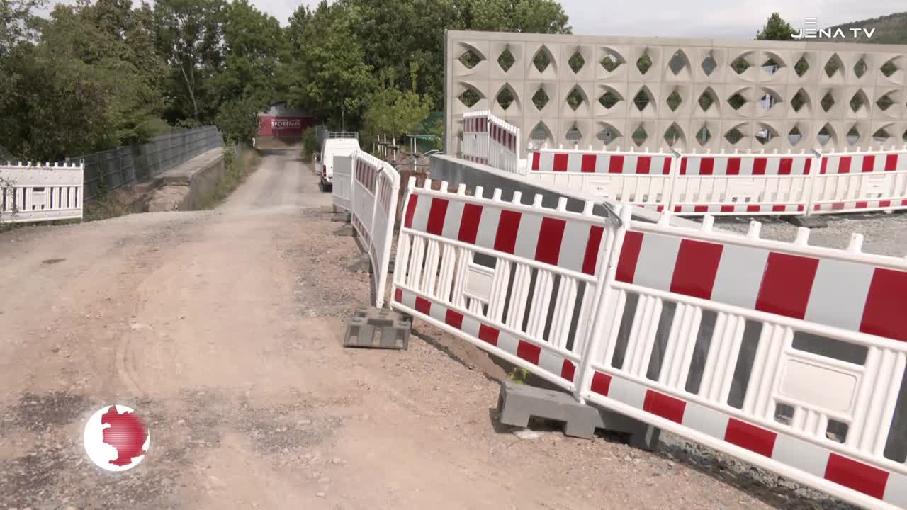 Neugestaltung – Außenbereich von Sportschwimmhalle und Westside wird erneuert