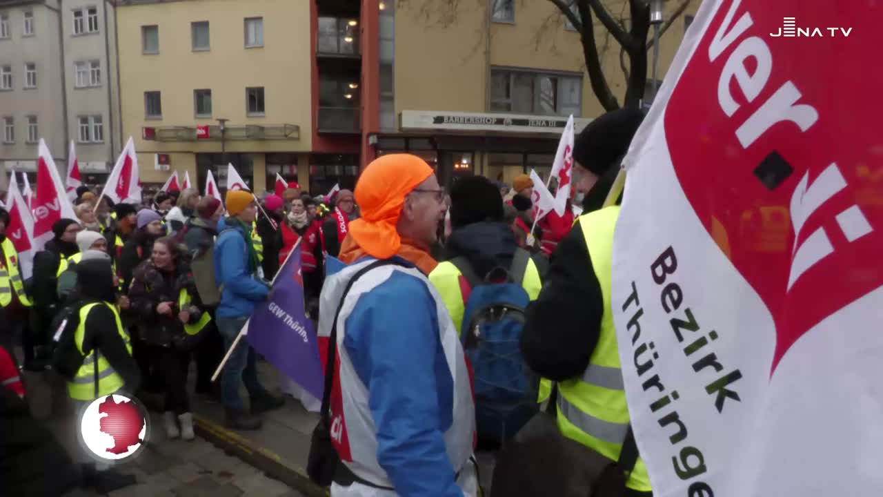 Streik – Angestellte im öffentlichen Dienst fordern Lohnerhöhung 