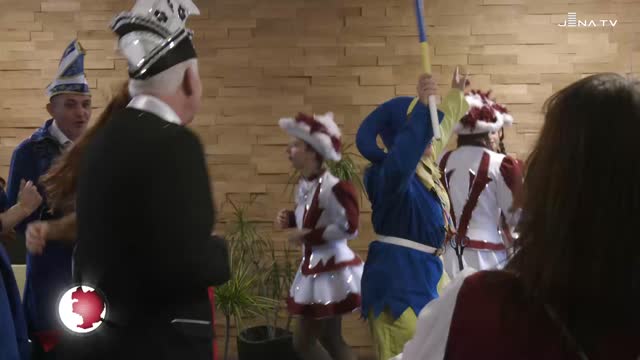 Weiberfastnacht – Jenaer Karnevals Club feiert seit 70 Jahren Fasching