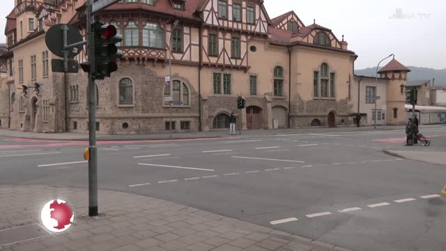 Schlaglöcher: Camburger Straße wird ausgebessert