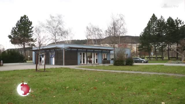 Gemeinsam gegen Einsam – Freiwillige packen Geschenktüten für Senioren