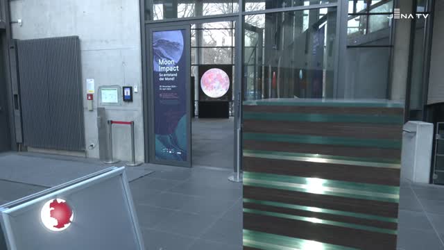 Moon Impact – Ausstellung zur Mondentstehung in der Thulb