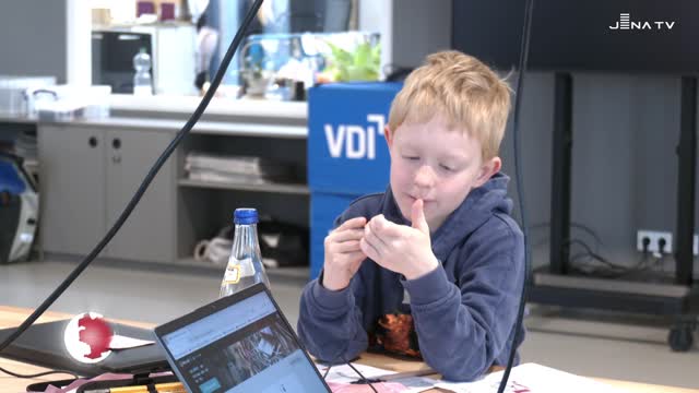 Nachwuchs-Tüftler – Grundschüler lernen spielerisch programmieren