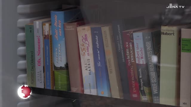 Nachhaltig schmökern – Damenviertel freut sich über Bücherschrank