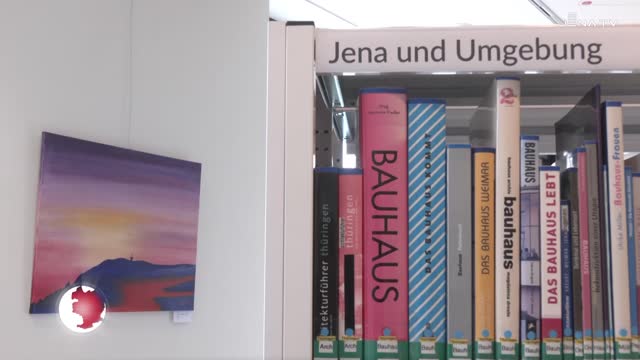 Motive aus der Stadt - Eva Schimek präsentiert ihre Bilder in Ernst-Abbe-Bücherei