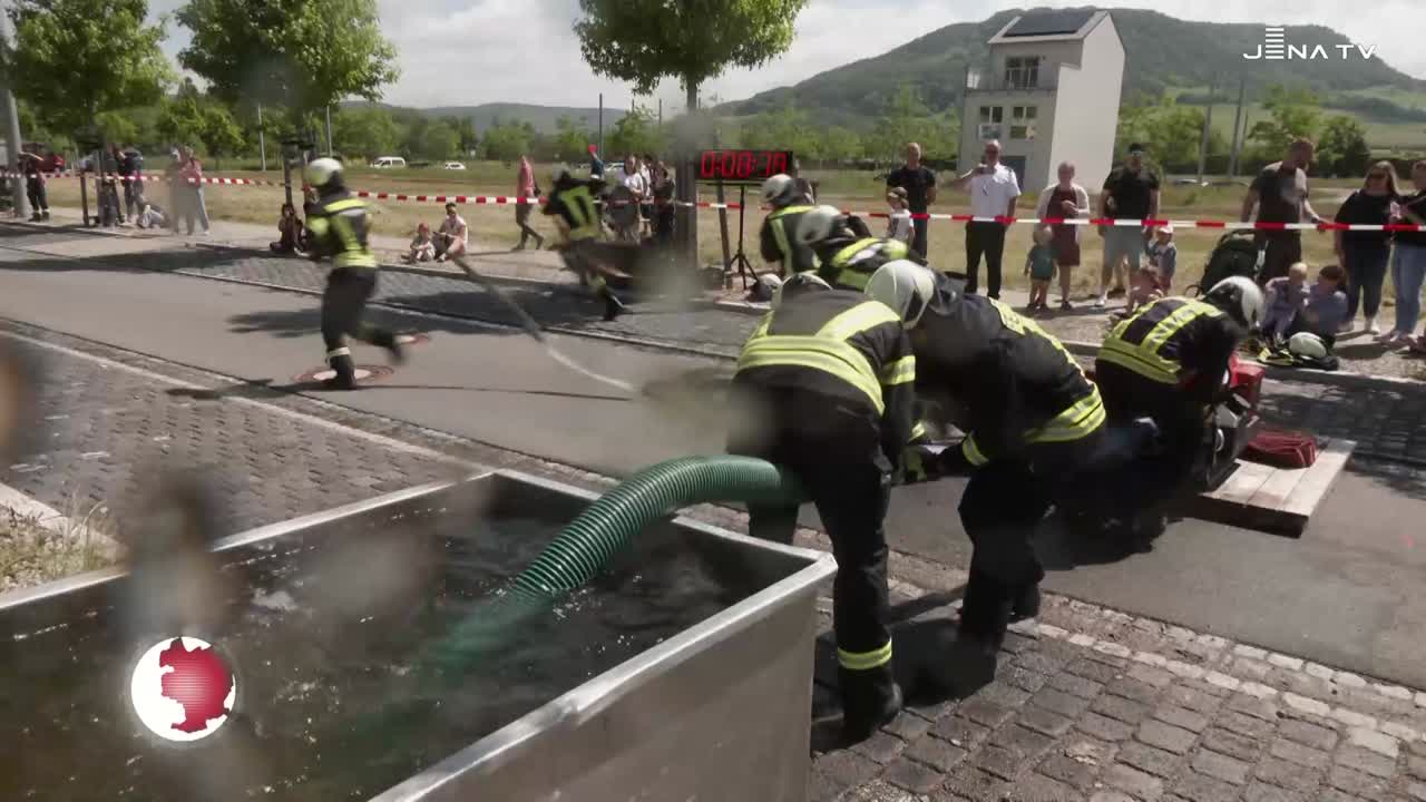 Löschangriff – Freiwillige Feuerwehren im Wettkampf
