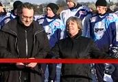 http://www.hamburg1.de/aktuell/Messung_der_Alster_Eisdecke-10806.html