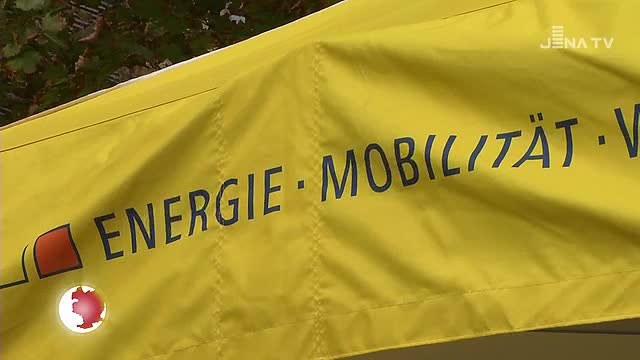 Mittendrin: Die Stadtwerke veranstalteten einen Aktionstag zur E-Mobilität