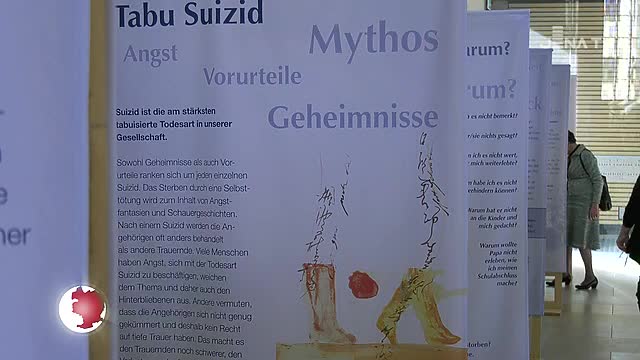 Intervention: In der Stadtkirche informiert die Ausstellung „Gegen die Mauer des Schweigens“ über Suizid-Prävention