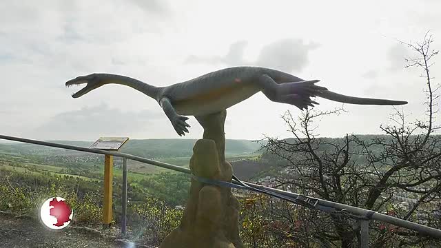 Saurierpfad eingeweiht: Jena ist am Jenzig um eine Naturerlebnis-Attraktion reicher