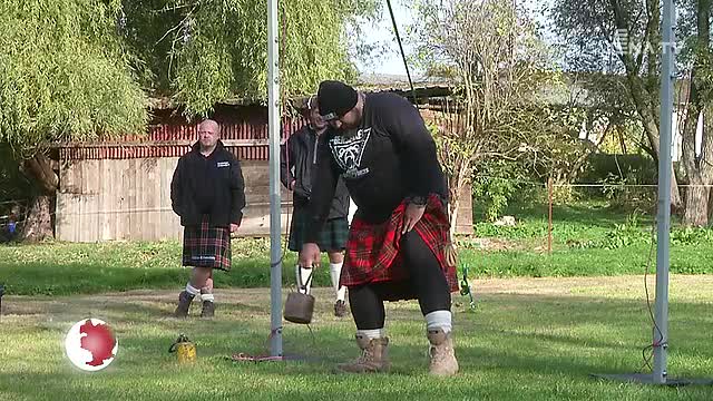 Durchhalten: Bei den Highland Games in Löberschütz war wieder Kraft gefragt