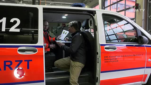 Notarztwagen: Die DRK-Rettungswache verfügt über ein hochmodernes Einsatzfahrzeug 