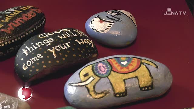 Saalesteine mit Draufblick: Ein besonderes Projekt soll die Welt bunter machen  