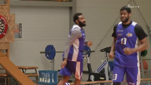 FASTBREAK - Das Science City Jena Fanmagazin Saison 2018/2019 – Folge 12