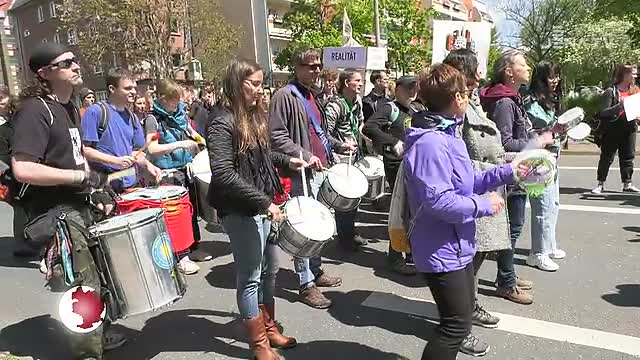 Für Umdenken: Bei der Thüringer Mietparade in Jena wurde mehr sozialer Wohnungsbau gefordert