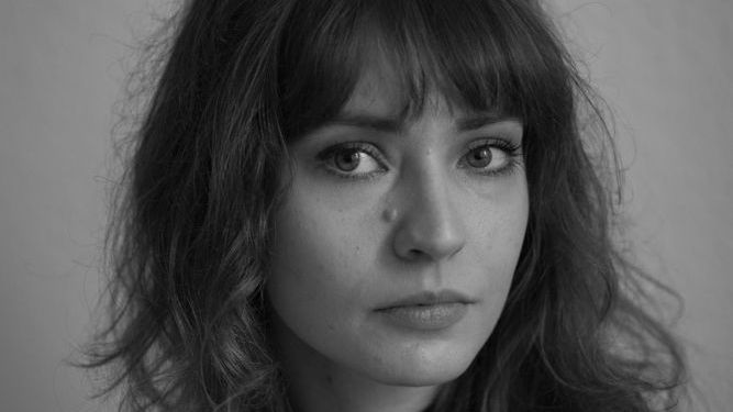 Jenaer Lyrikgespräch mit Lara Rüter