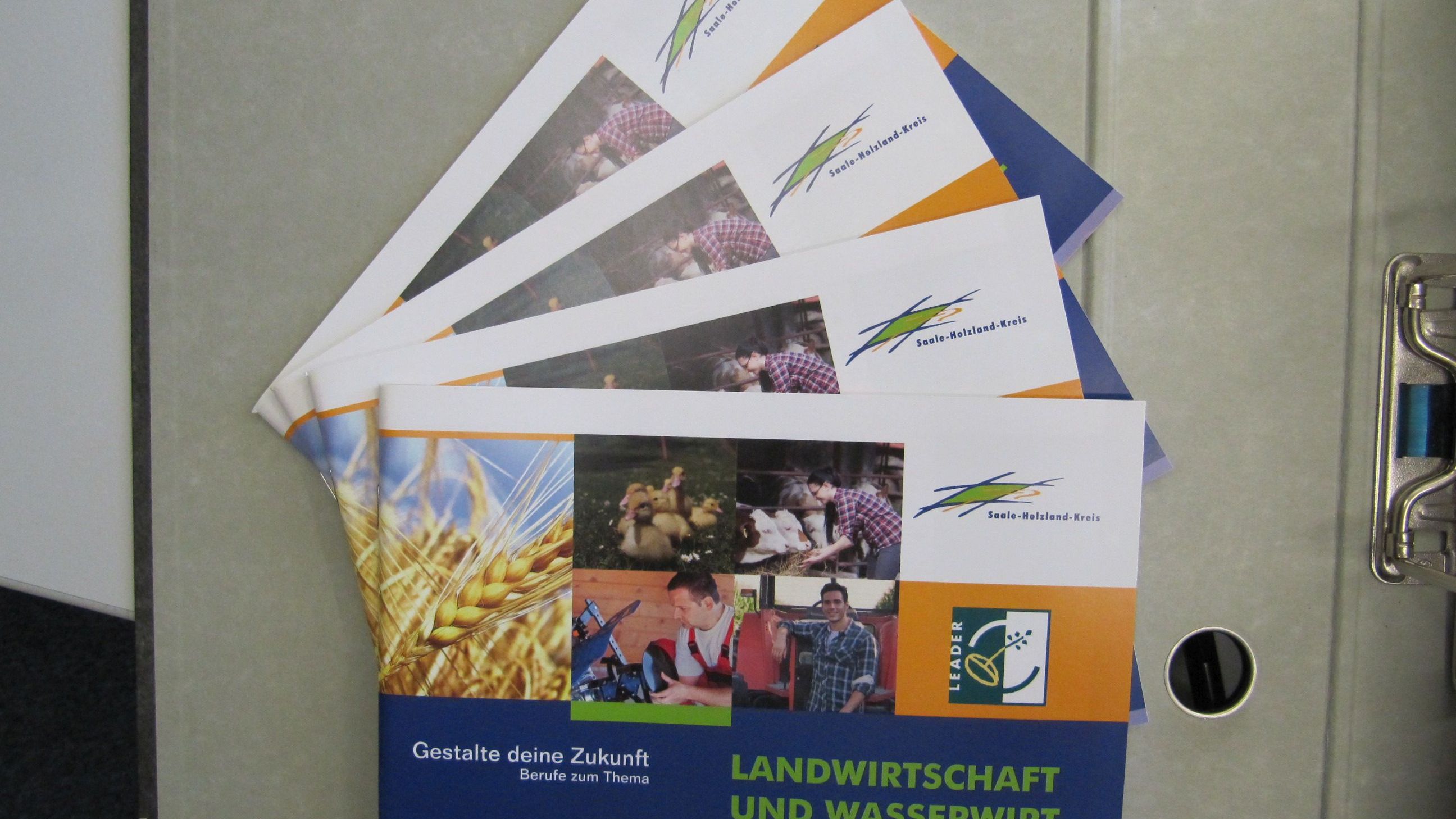 Neue Berufe-Broschüre für den Saale-Holzland-Kreis 