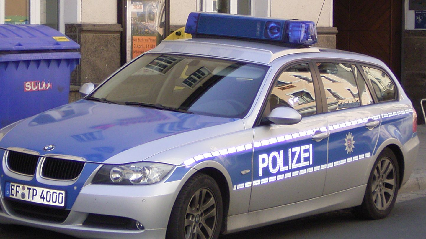 Faustschlag: Zeugen gesucht