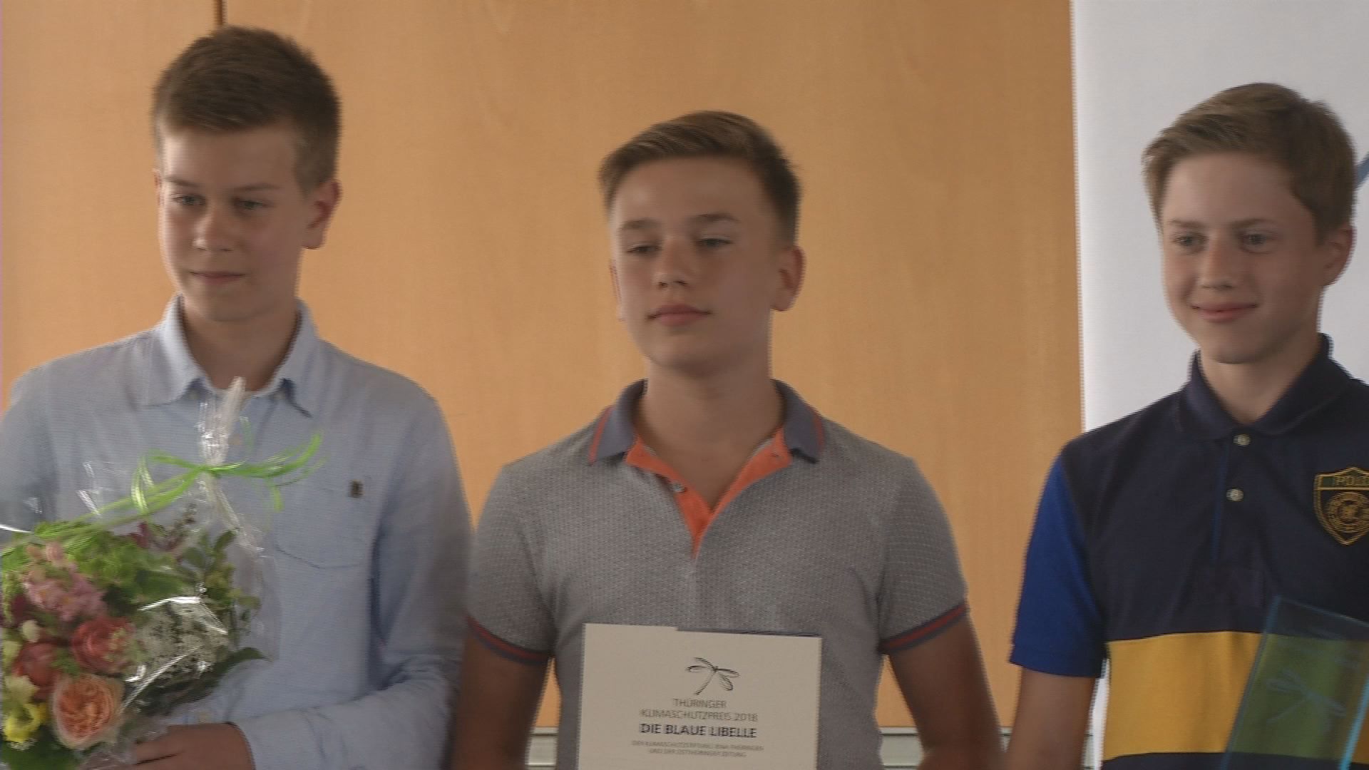 Blaue Libelle: Der Preis der Klimaschutzstiftung Jena-Thüringen ging an eine Solarstrom-Tankstelle