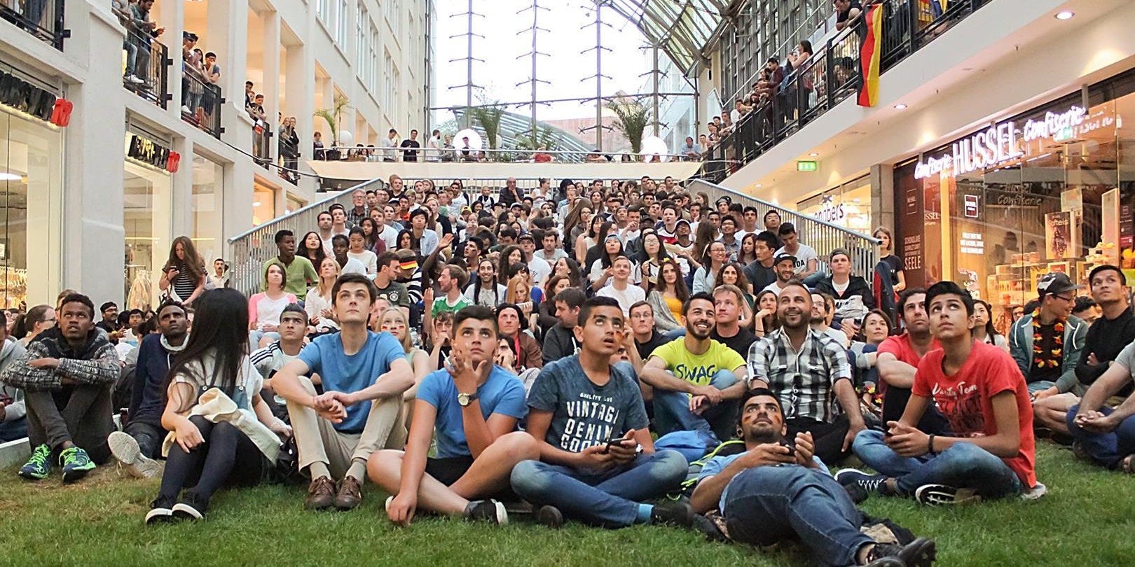 Goethe Galerie: Public Viewing zur Fußball-WM