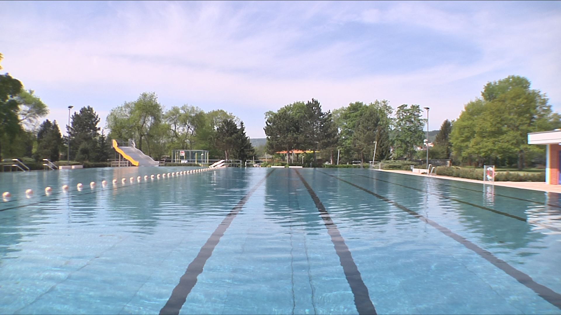 Schlechtes Wetter: Jenaer Freibäder schließen früher