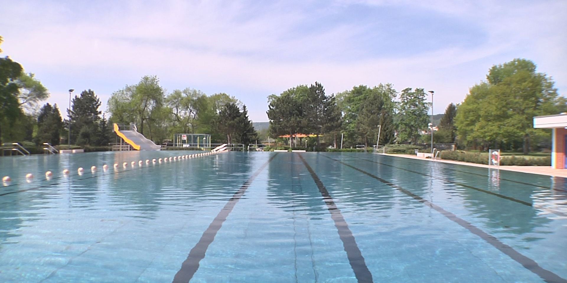 Schlechtes Wetter: Jenaer Freibäder schließen früher