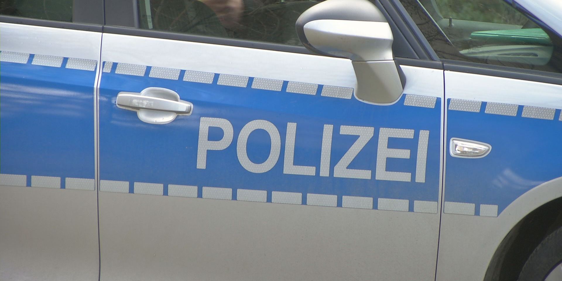 Zeugen nach schwerem Verkehrsunfall gesucht Zeugen nach schwerem Verkehrsunfall gesucht