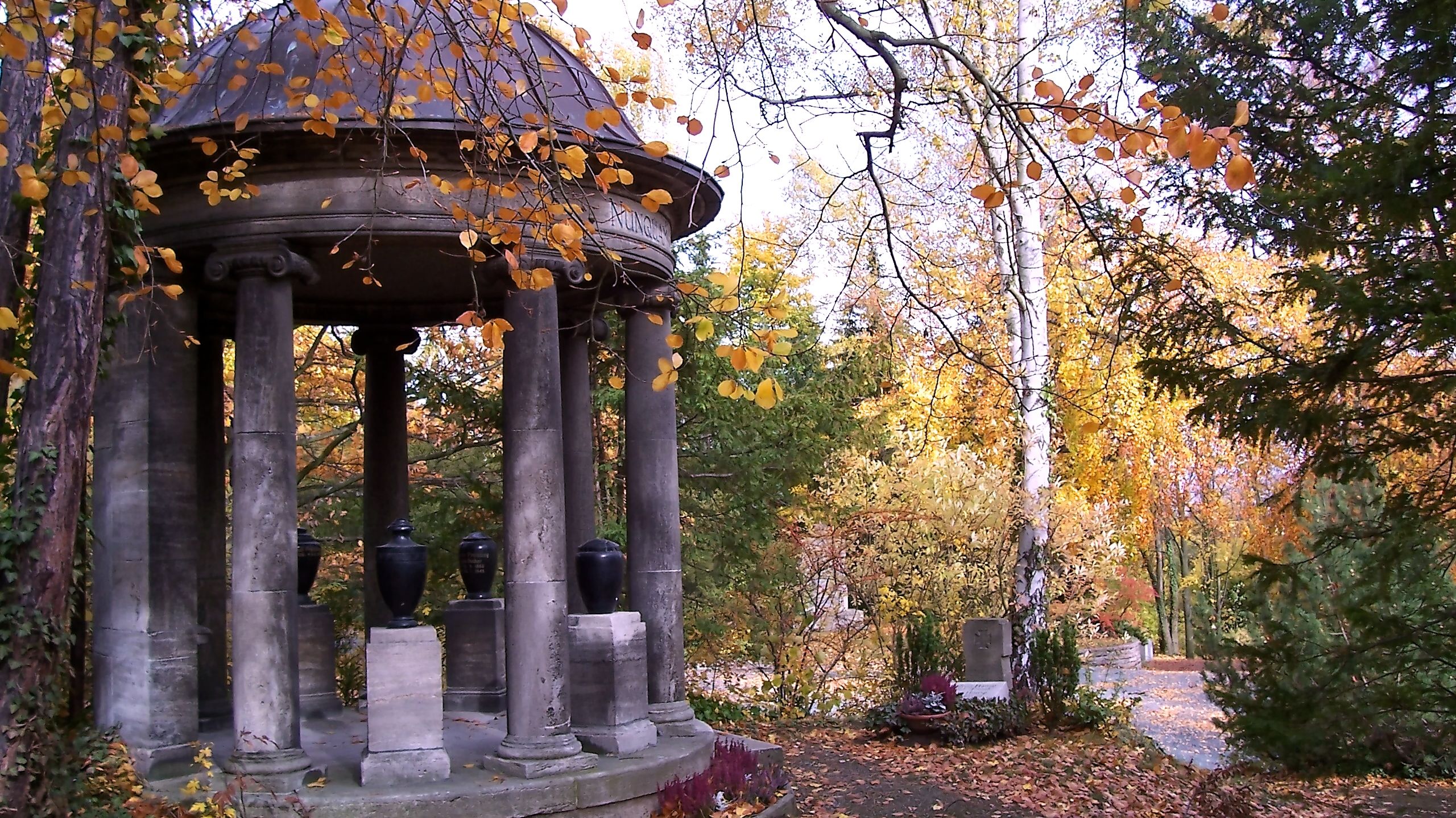 Friedhofsgeflüster: Führung auf dem Nordfriedhof