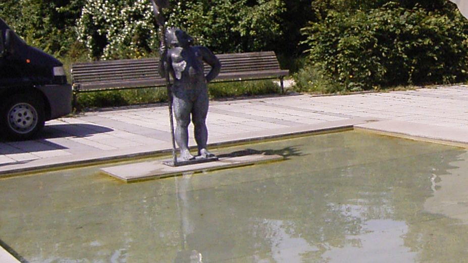 Trotz Hitze: Nicht in Brunnen baden