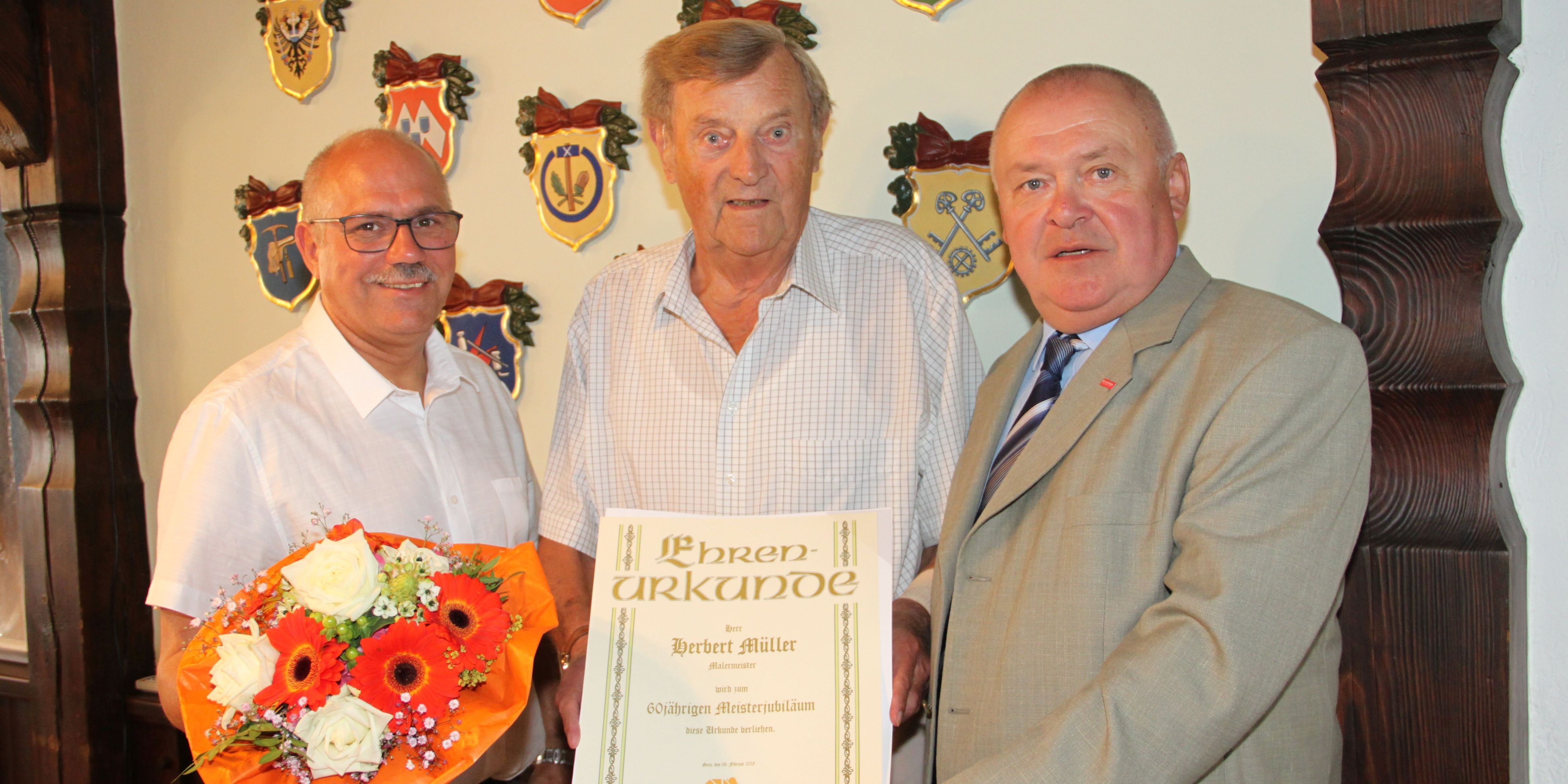 Meisterjubiläum: Jenaer Malermeister Herbert Müller geehrt Meisterjubiläum: Jenaer Malermeister Herbert Müller geehrt