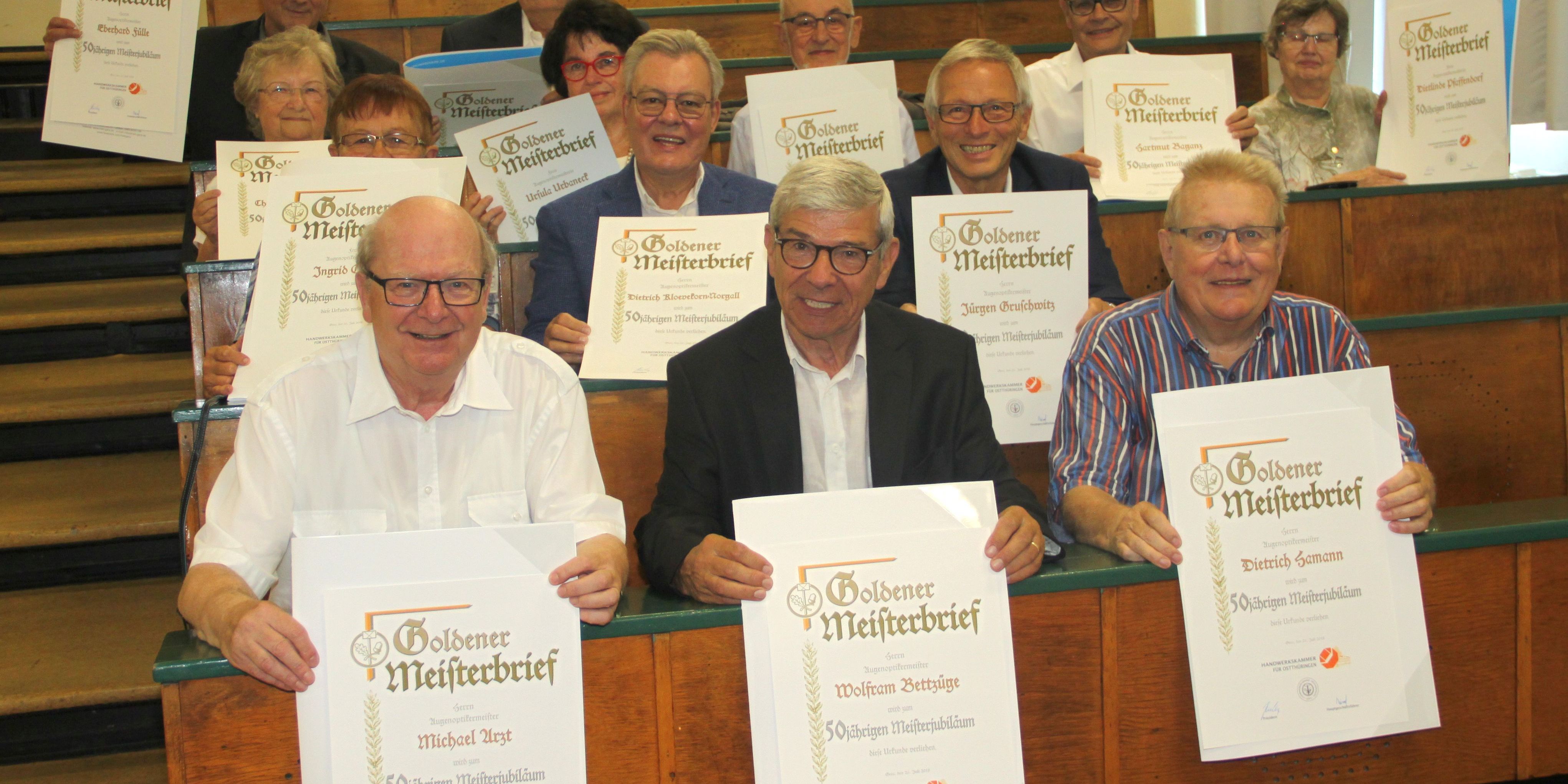 Goldene Meisterbriefe für Augenoptiker Goldene Meisterbriefe für Augenoptiker