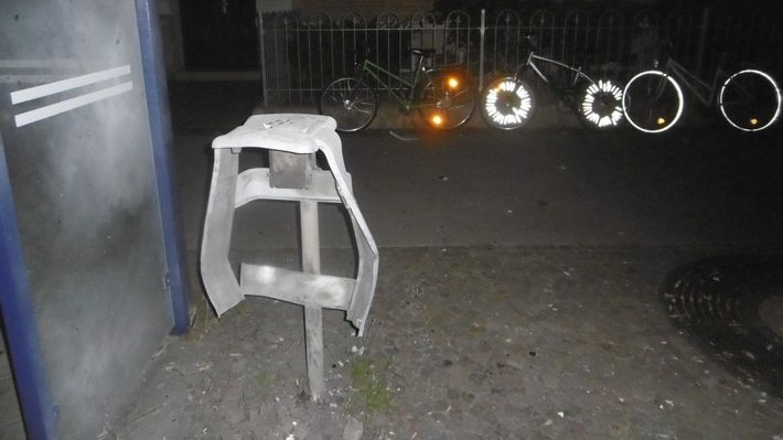 Papierkorb gesprengt