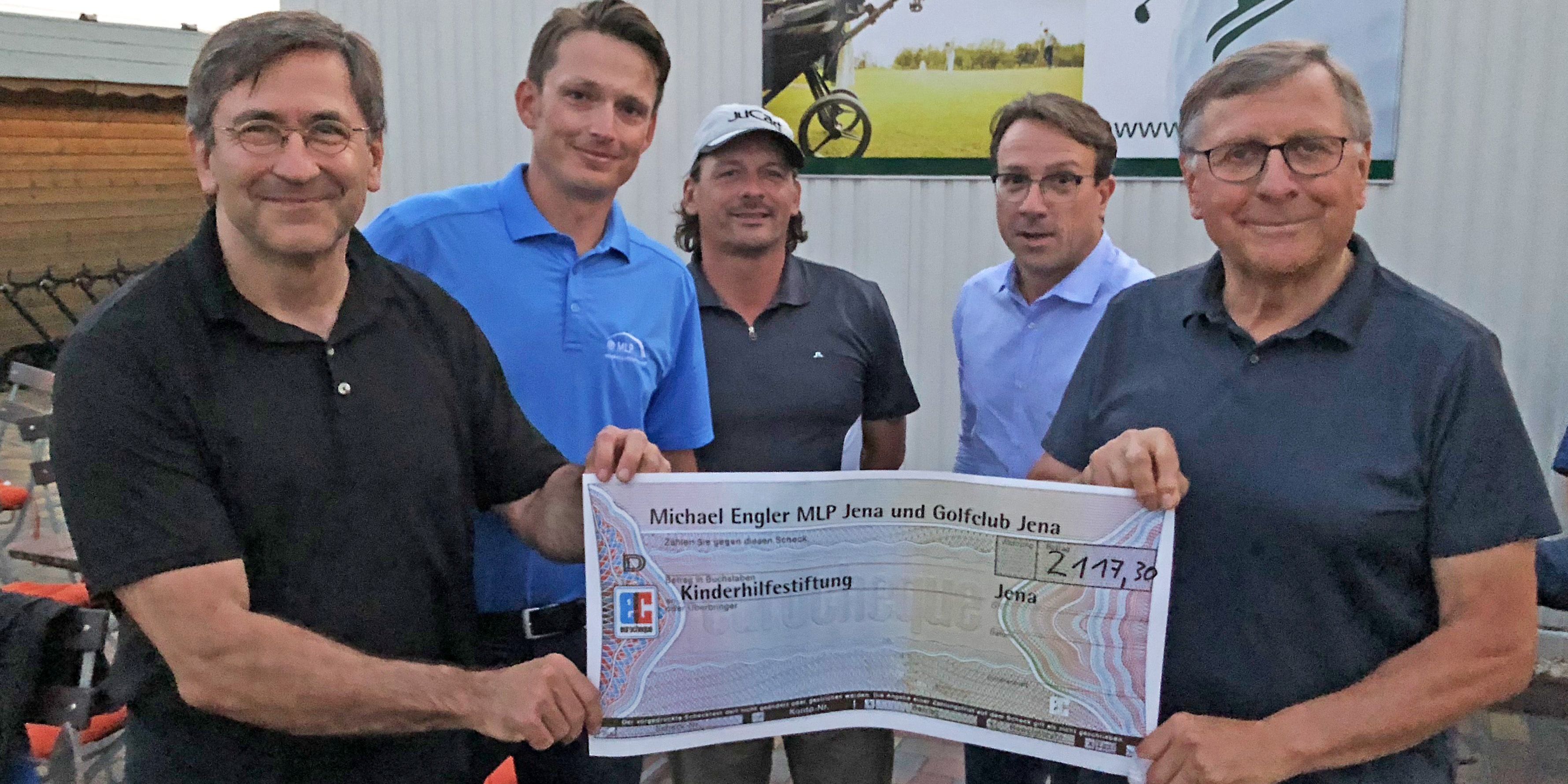 Ärzte und Sponsoren sammelten für Kinderhilfestiftung