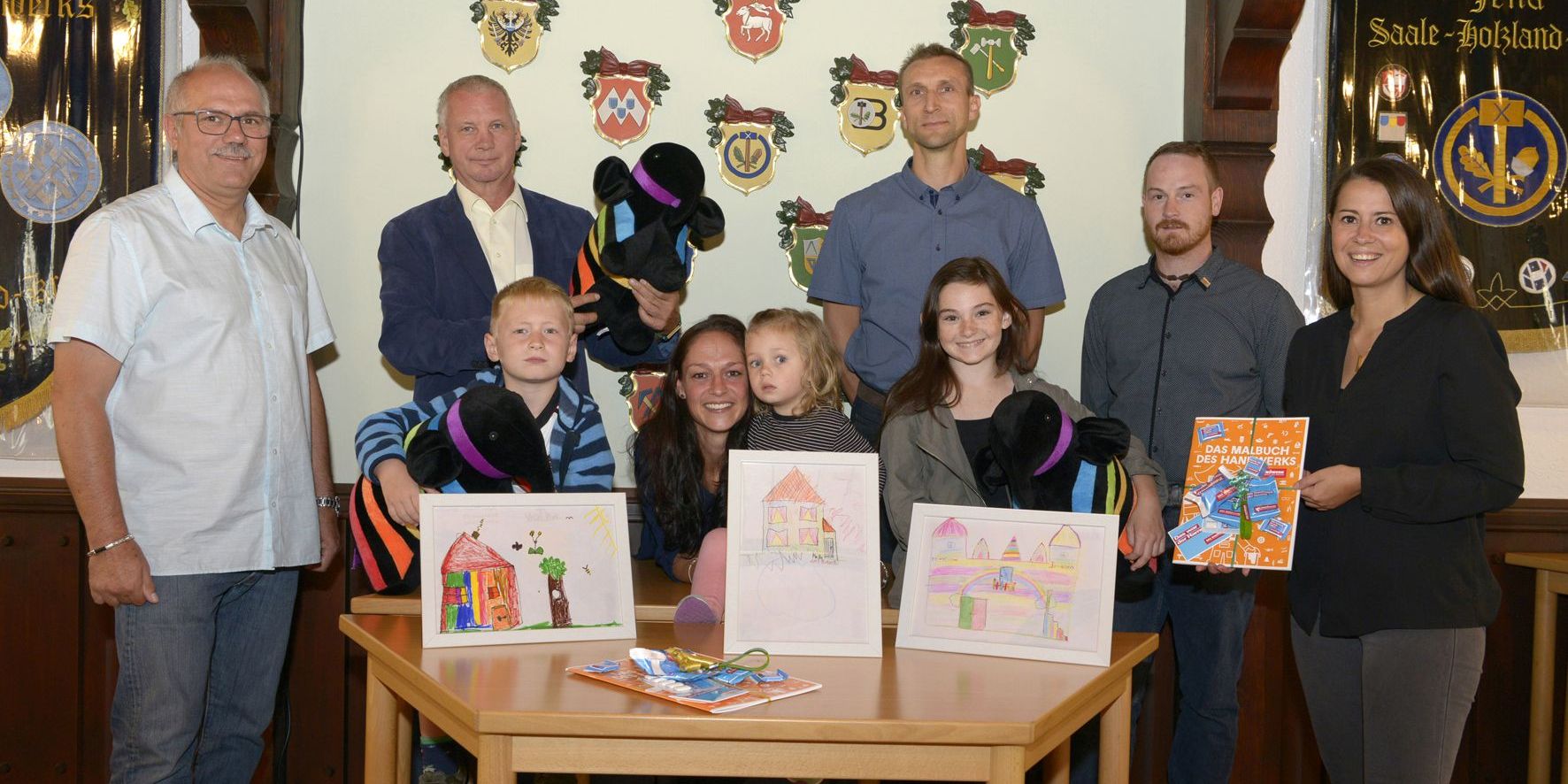 Malerhandwerk absolviert Tue-Gutes-Triathlon