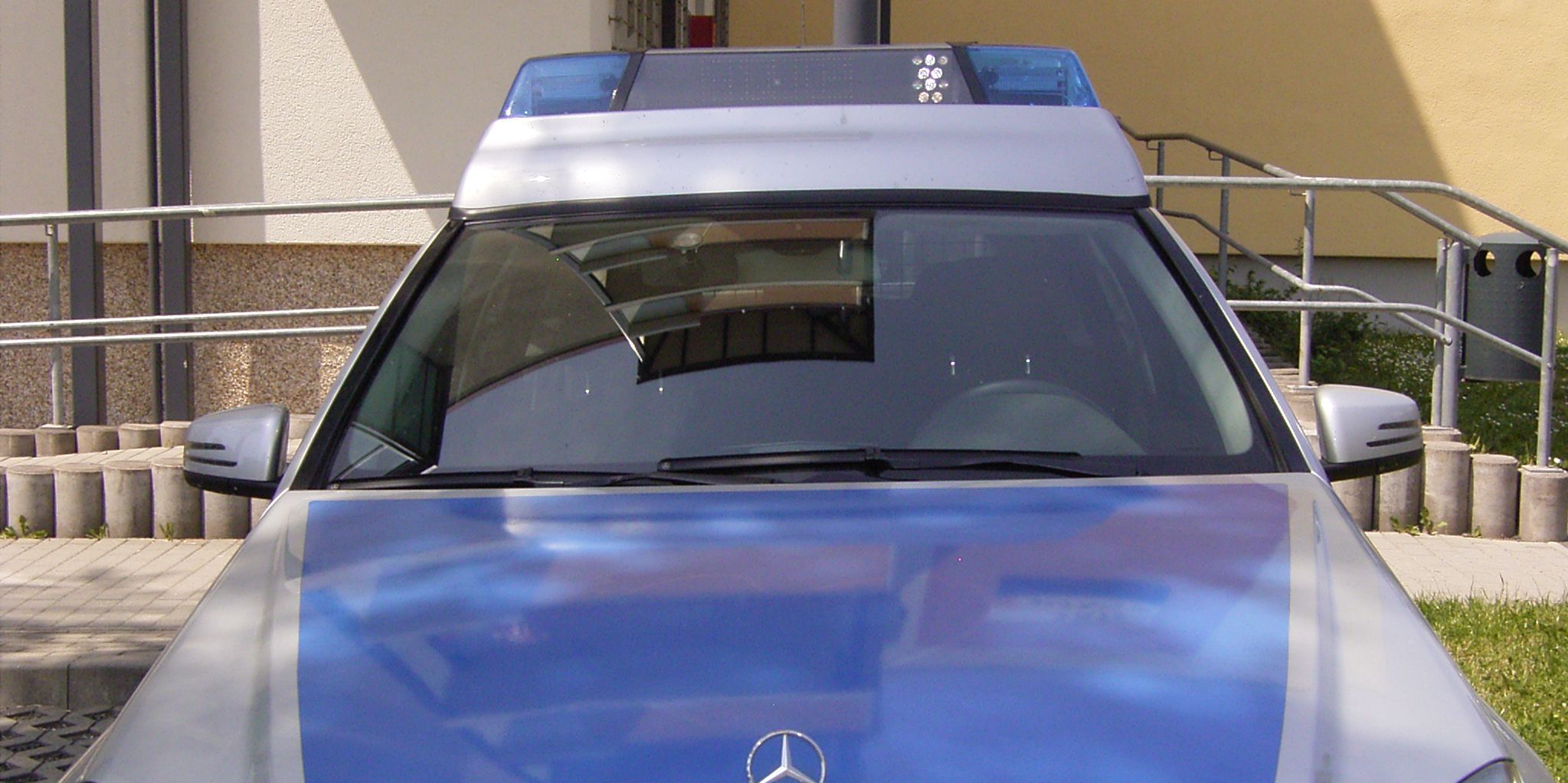 Zeugen nach Raub gesucht 