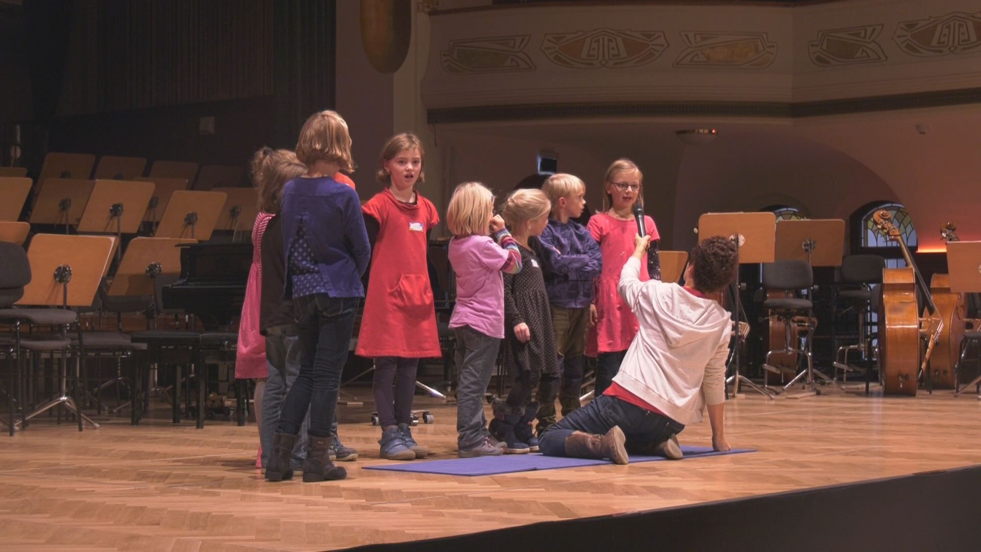 Thementag: Die Jenaer Philharmonie begeisterte Jung und Alt mit viel Phantasie im Volkshaus