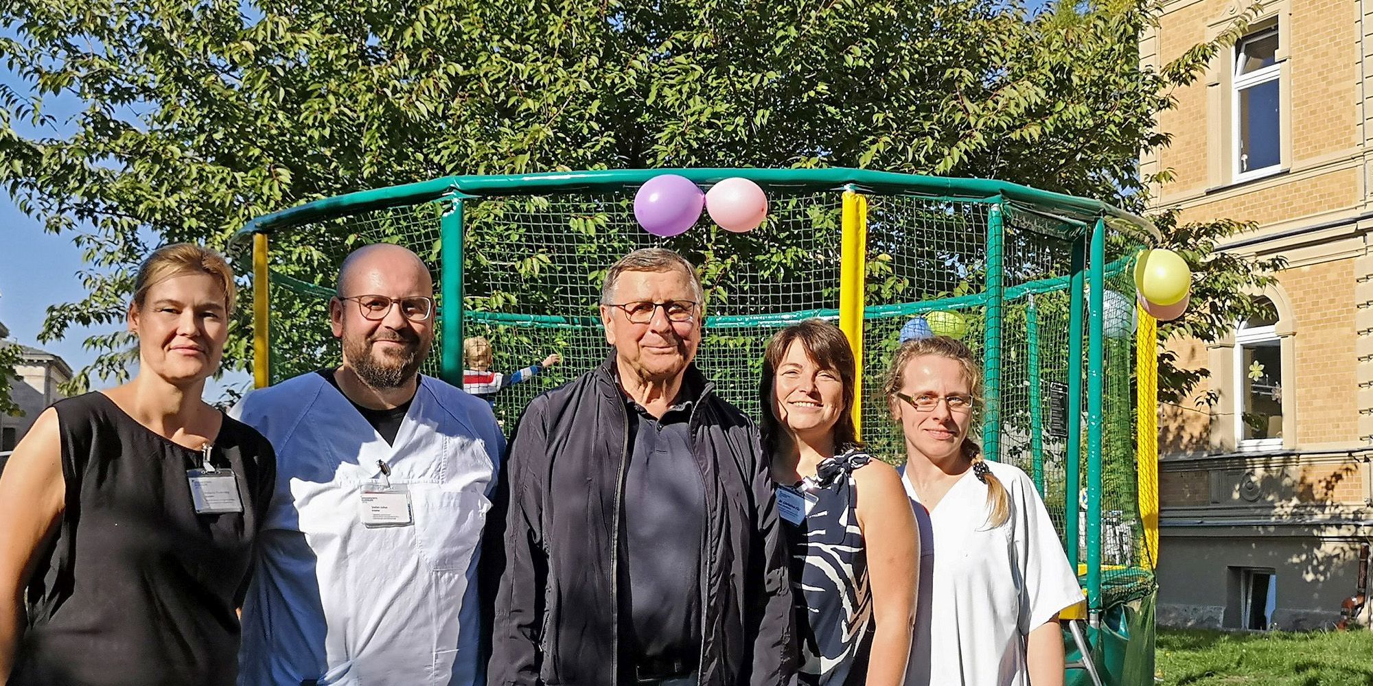 Neues Trampolin unterstützt Therapie Neues Trampolin unterstützt Therapie