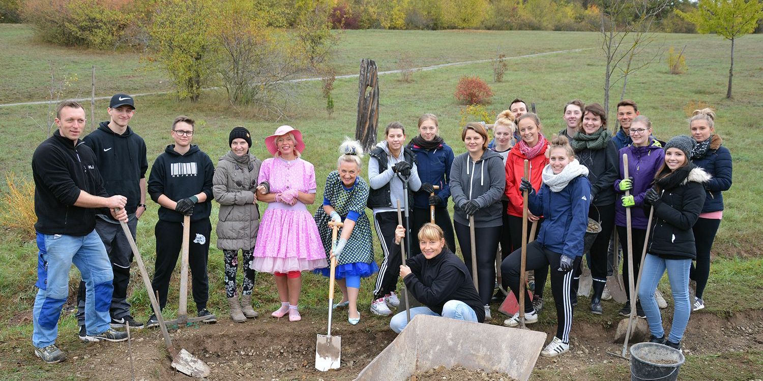 Kneippweg für Patienten angelegt Kneippweg für Patienten angelegt