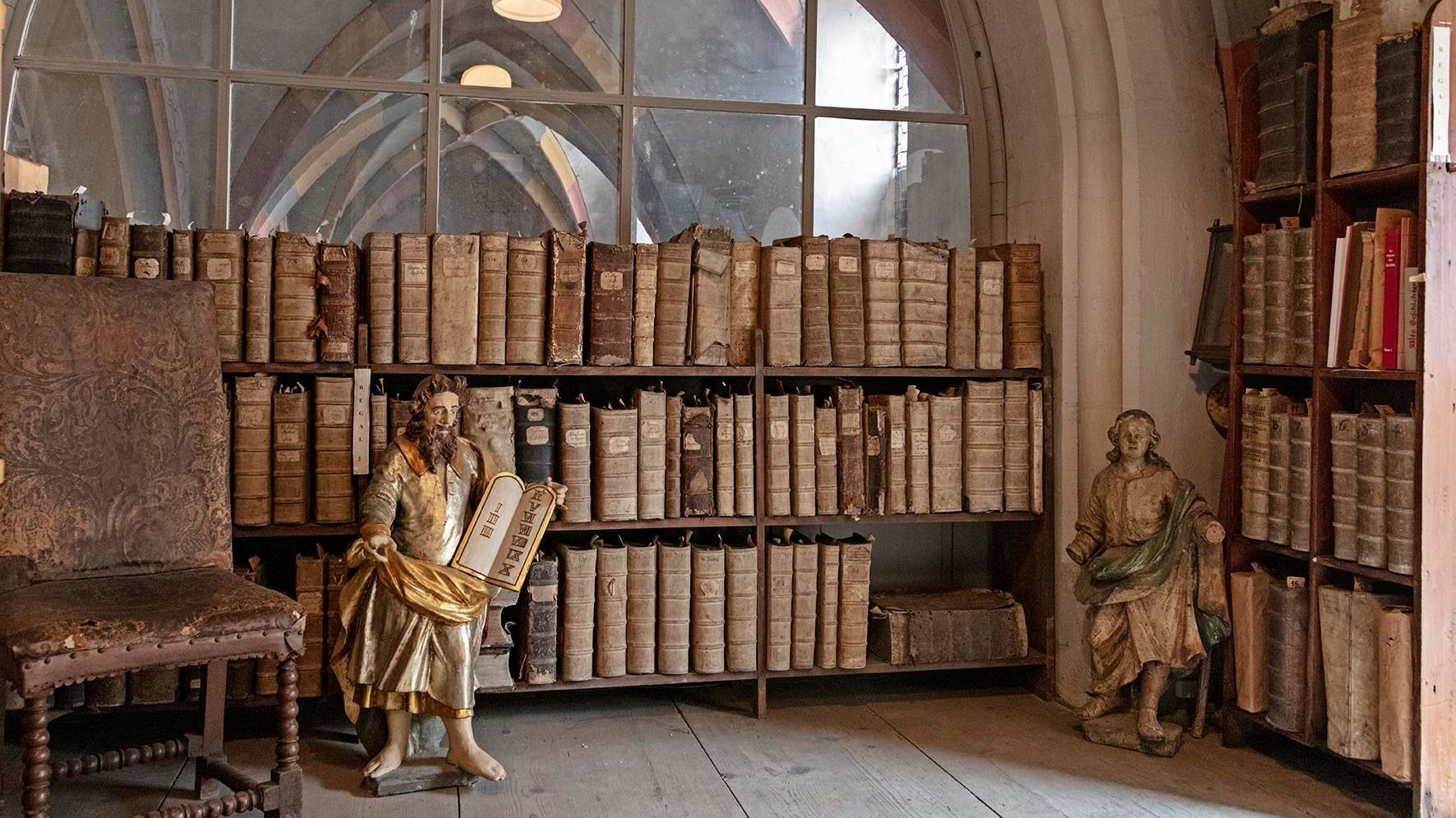 Bücherrettung sichert kulturelles Erbe