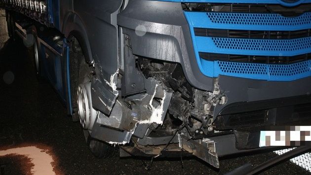 Verkehrsunfall mit hohem Sachschaden