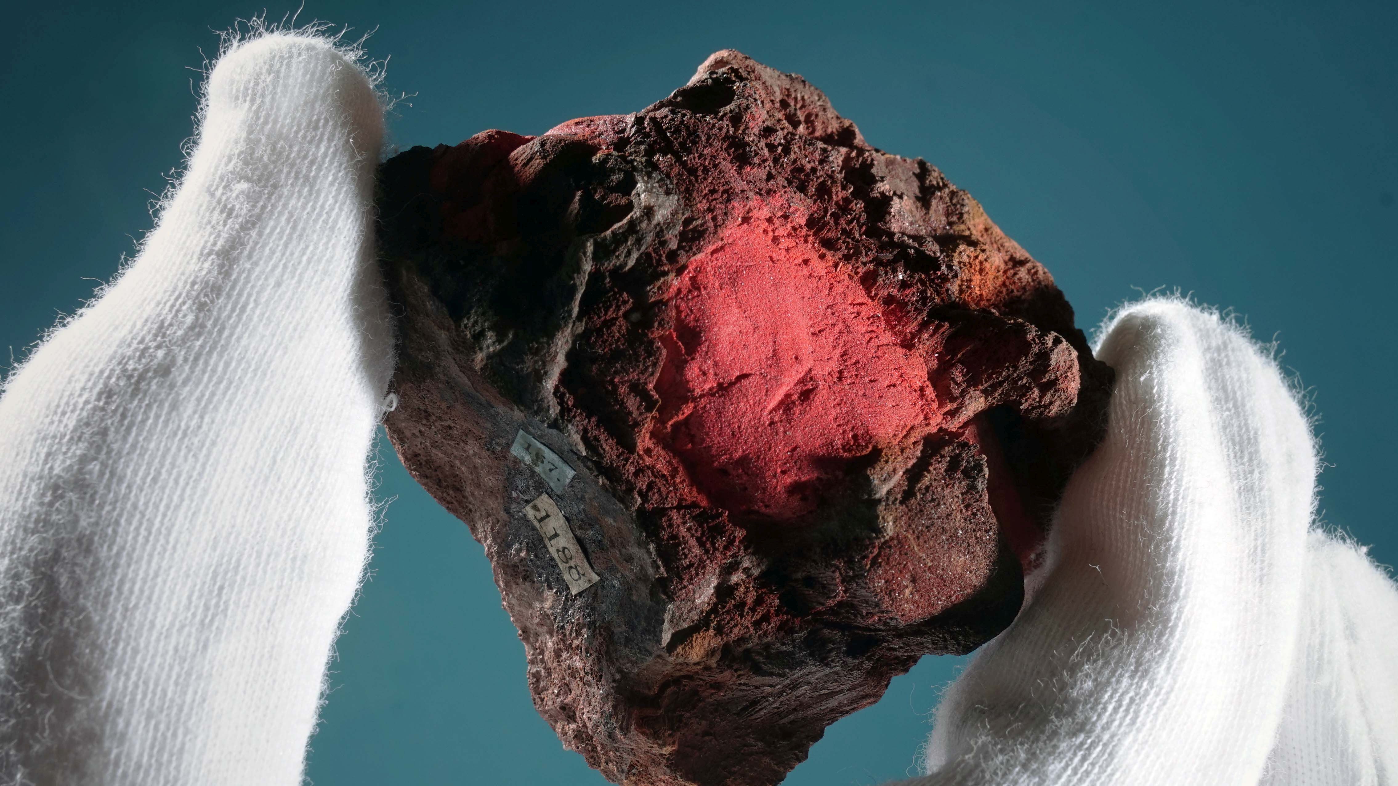 Neue Ausstellung in der Mineralogischen Sammlung 